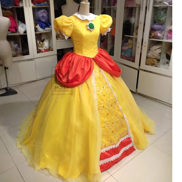 Princess daisy costume diy